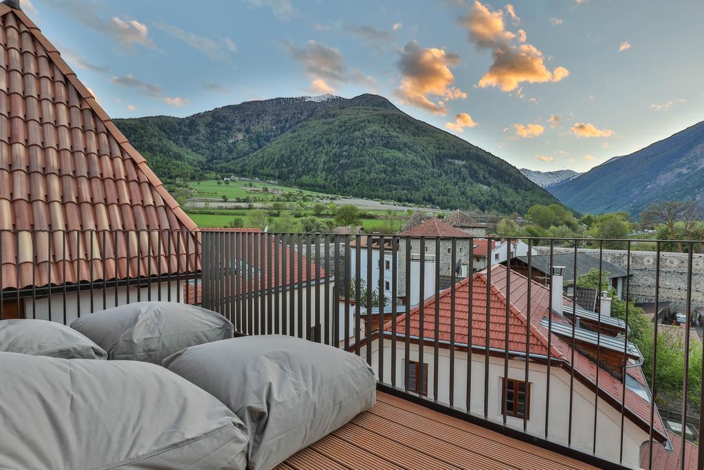 Hotel Gasthof Gruener Baum Glorenza Exterior foto